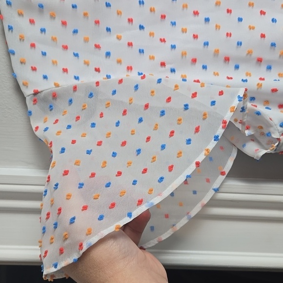 Draper James-Swiss Dot Flutter Sleeve Top in Willow White Multi-Size Large - Picture 8 of 17